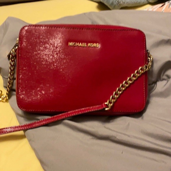 Michael Kors Leather Crossbody Bag size 9.5x6.5x2.2 - Picture 1 of 16